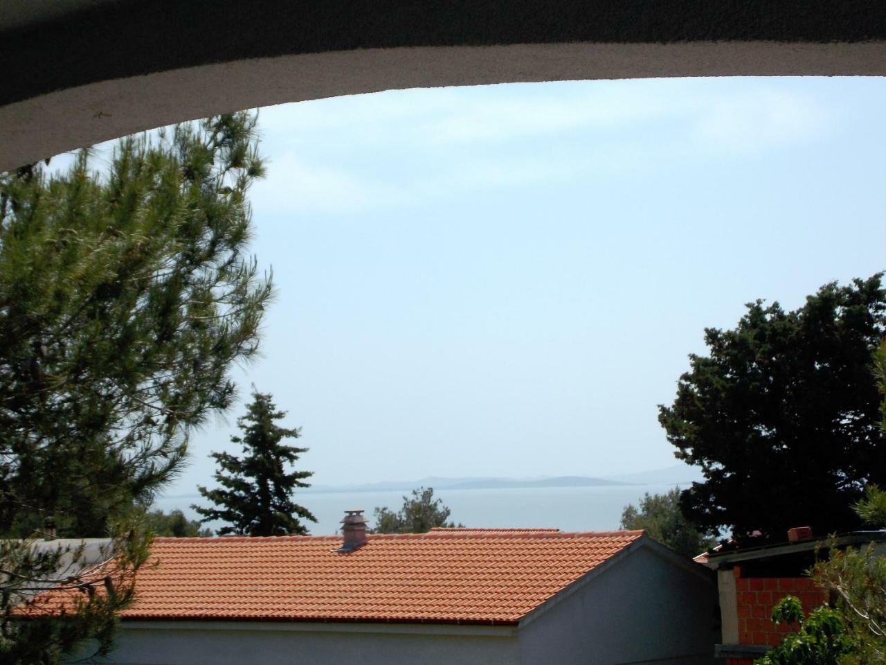 Apartment Vir Exterior photo